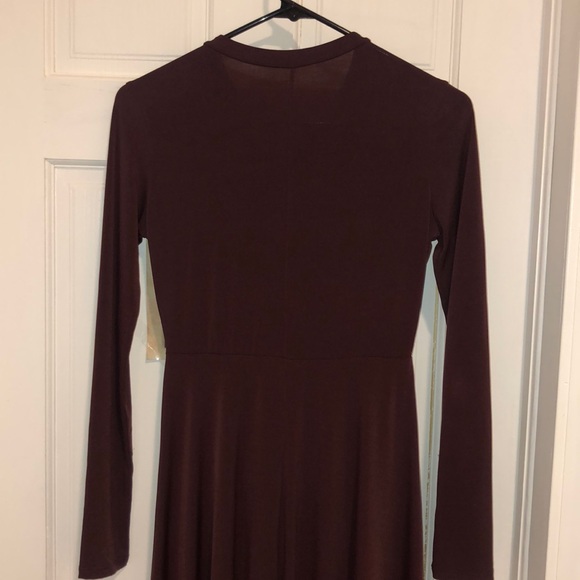 Burgundy A line dress 🍷 - Picture 6 of 8